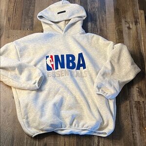 Essentials NBA V-Neck Sweater in Light Gray with Blue & Red Logo